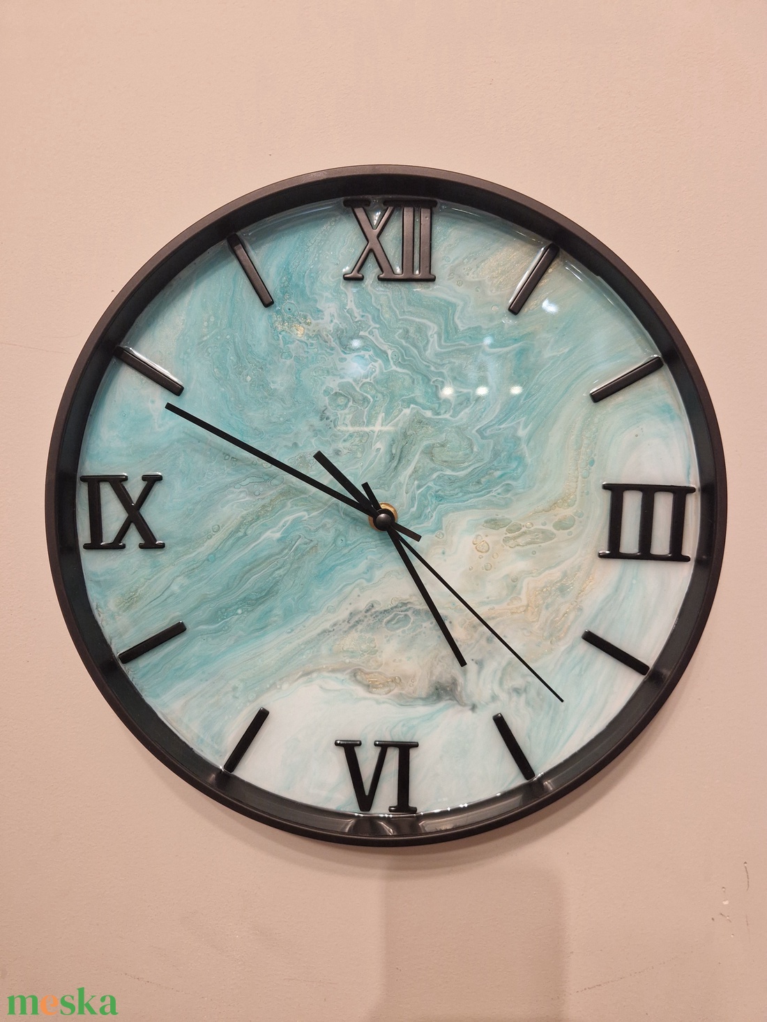 Epoxy óra fekete kerettel 30cm - otthon & életmód - dekoráció - fali és függő dekoráció - falióra & óra - Meska.hu