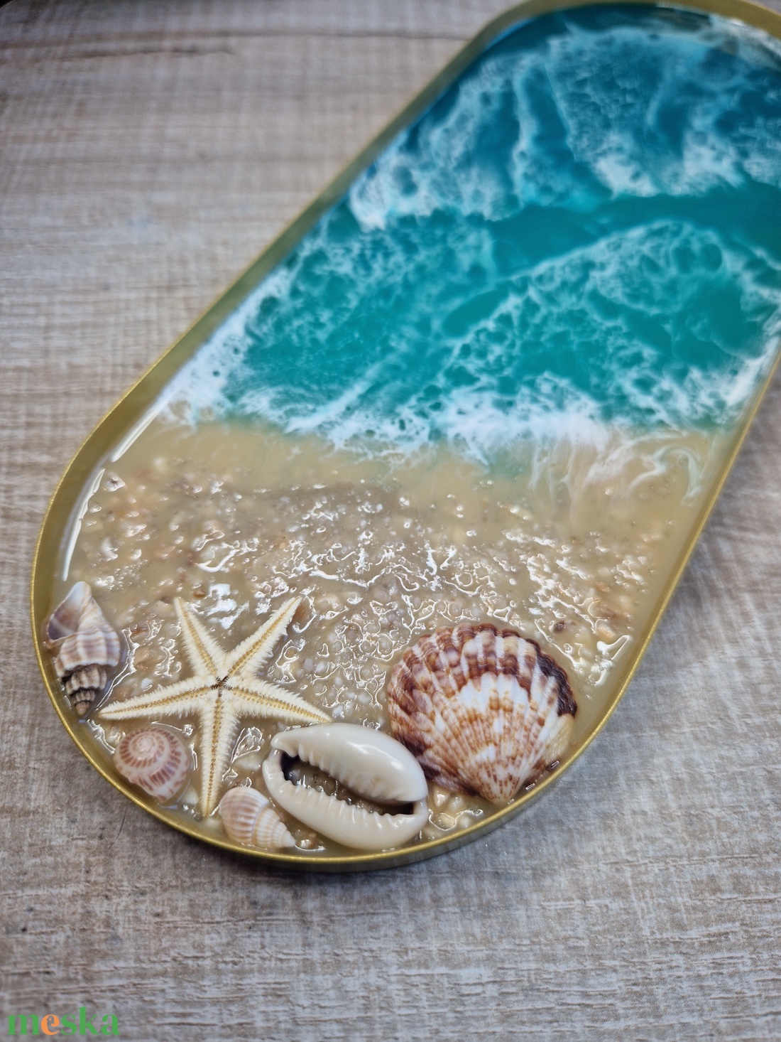 Arany fém tálca tengerhatású epoxyval  - otthon & életmód - dekoráció - asztal és polc dekoráció - dekorációs tál, tartó - Meska.hu