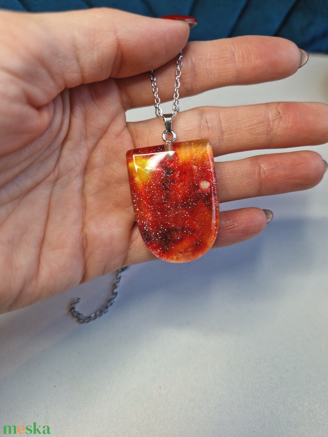 2 oldalas epoxy nyaklánc - ékszer - nyaklánc - medálos nyaklánc - Meska.hu