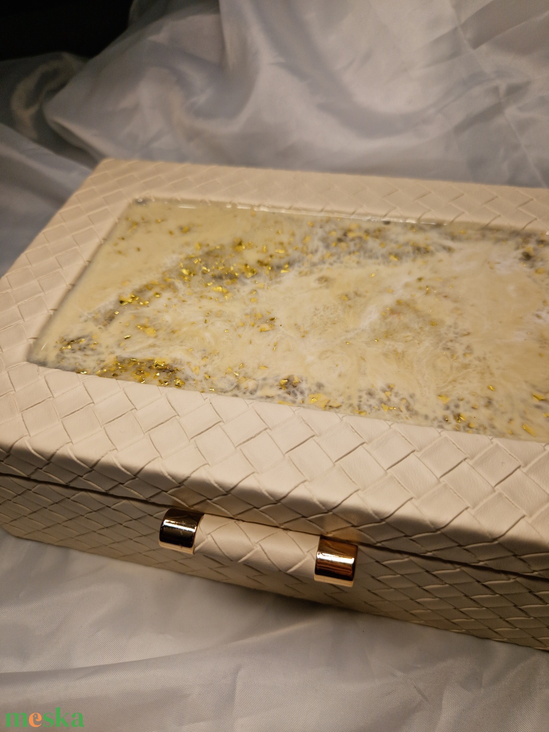 Ékszertartó doboz arany beige - ékszer - ékszertartó - ékszerdoboz - Meska.hu