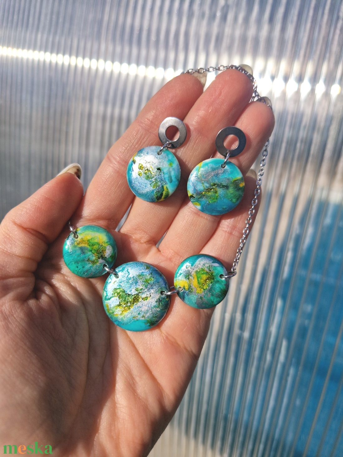 Türkiz-zöld-sárga ékszer szett - ékszer - nyaklánc - medál - Meska.hu