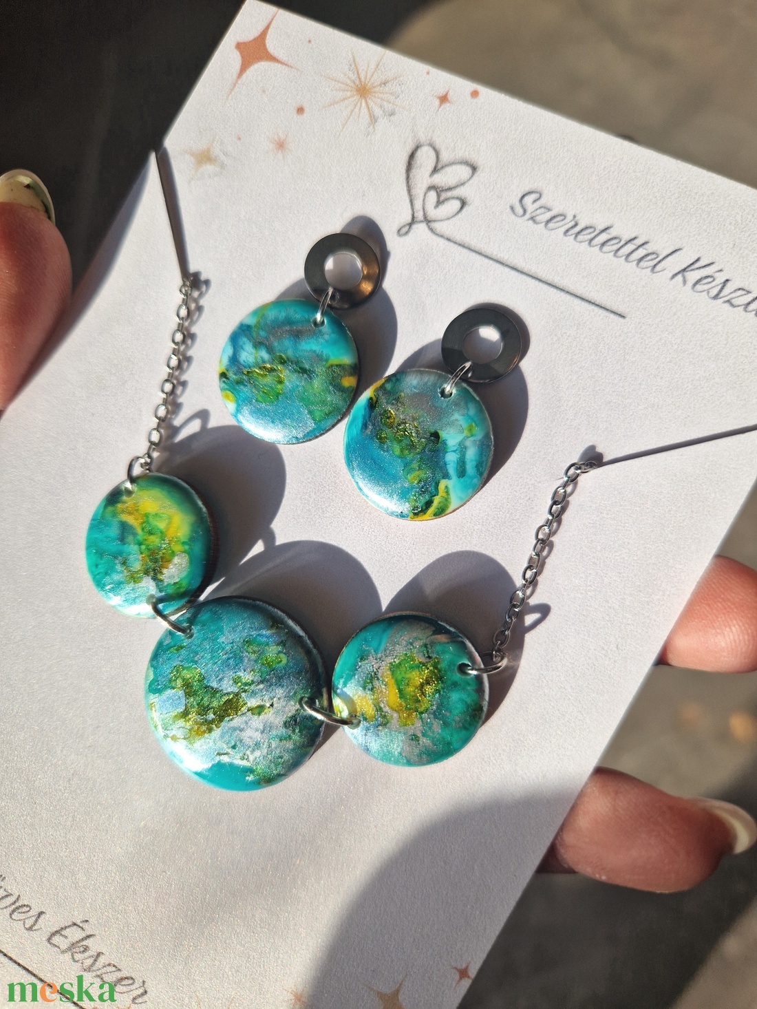 Türkiz-zöld-sárga ékszer szett - ékszer - nyaklánc - medál - Meska.hu