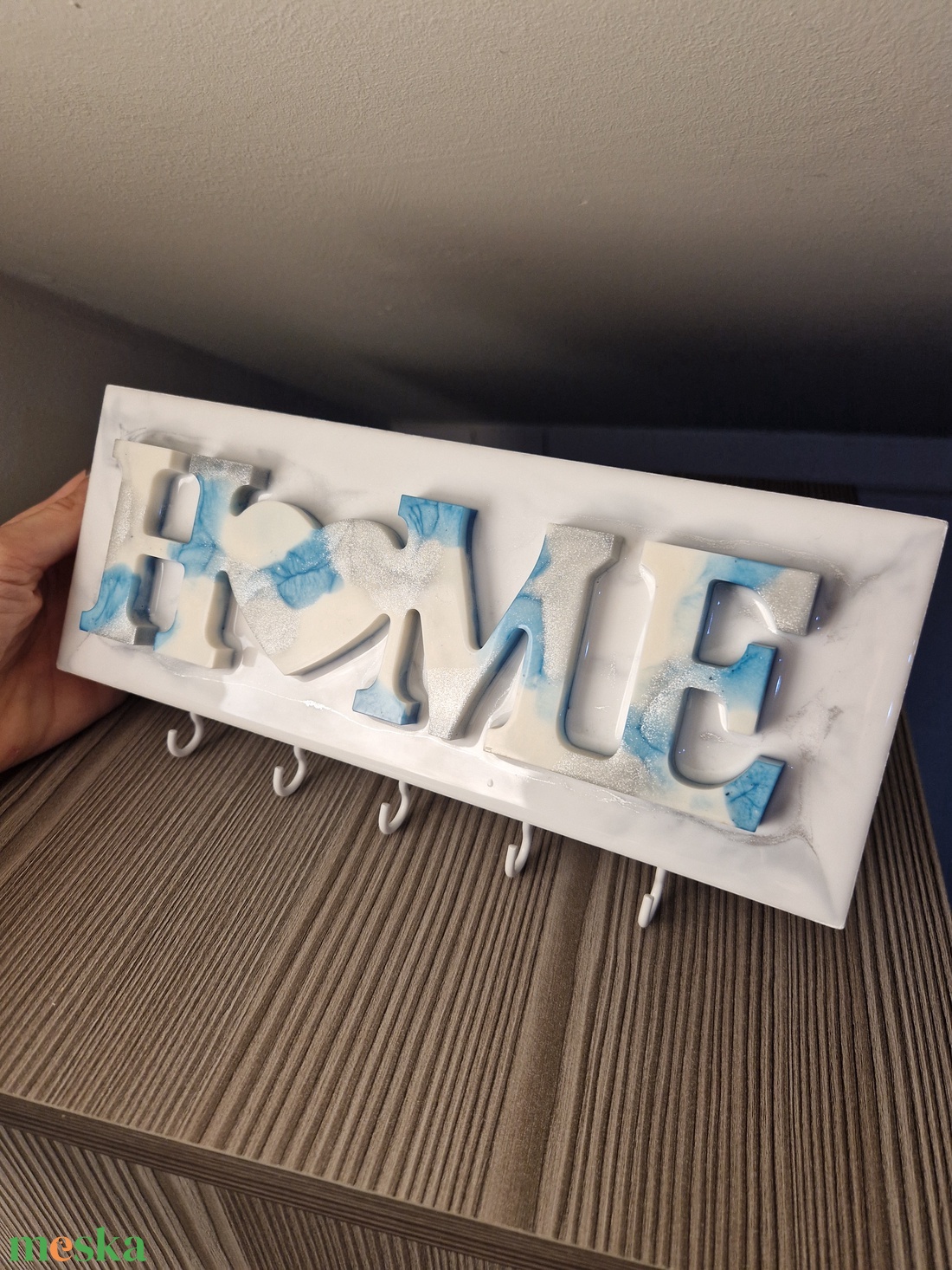 Home fa és epoxy fali kulcstartó - otthon & életmód - dekoráció - fali és függő dekoráció - fali kulcstartó - Meska.hu