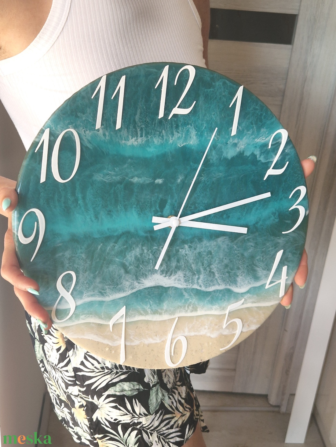 Epoxy tengerpart hatású falióra 34cm - otthon & életmód - dekoráció - fali és függő dekoráció - falióra & óra - Meska.hu