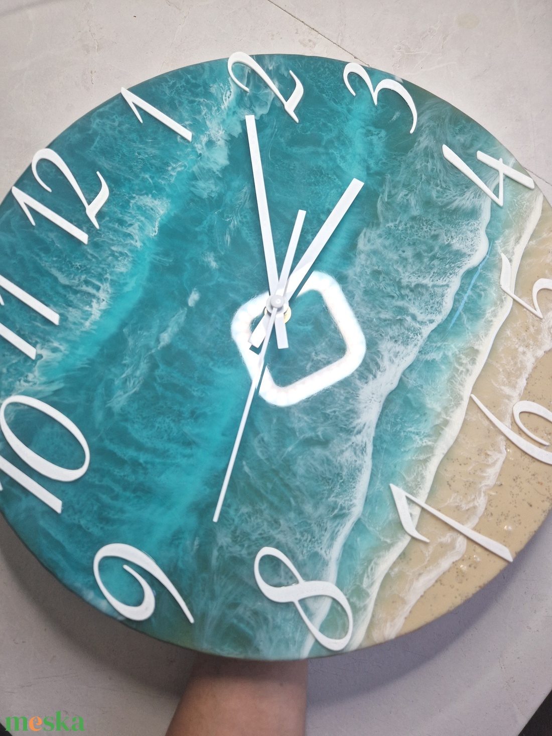 Epoxy tengerpart hatású falióra 34cm - otthon & életmód - dekoráció - fali és függő dekoráció - falióra & óra - Meska.hu