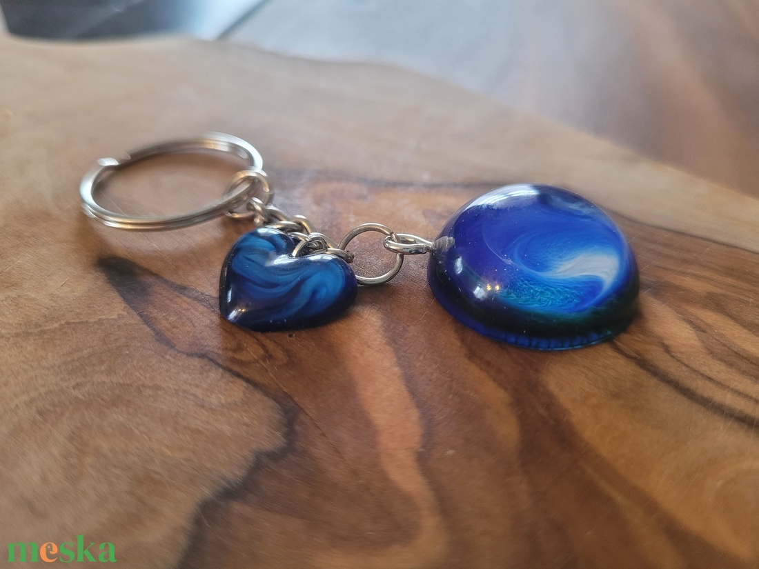 Epoxy kulcstartó - táska & tok - kulcstartó & táskadísz - kulcstartó - Meska.hu