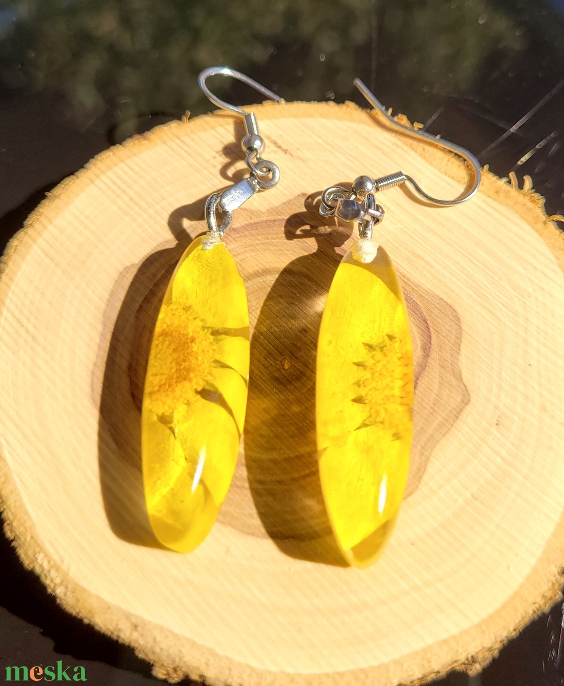 Fülbevaló valódi virágokkal - ékszer - fülbevaló - lógó fülbevaló - Meska.hu