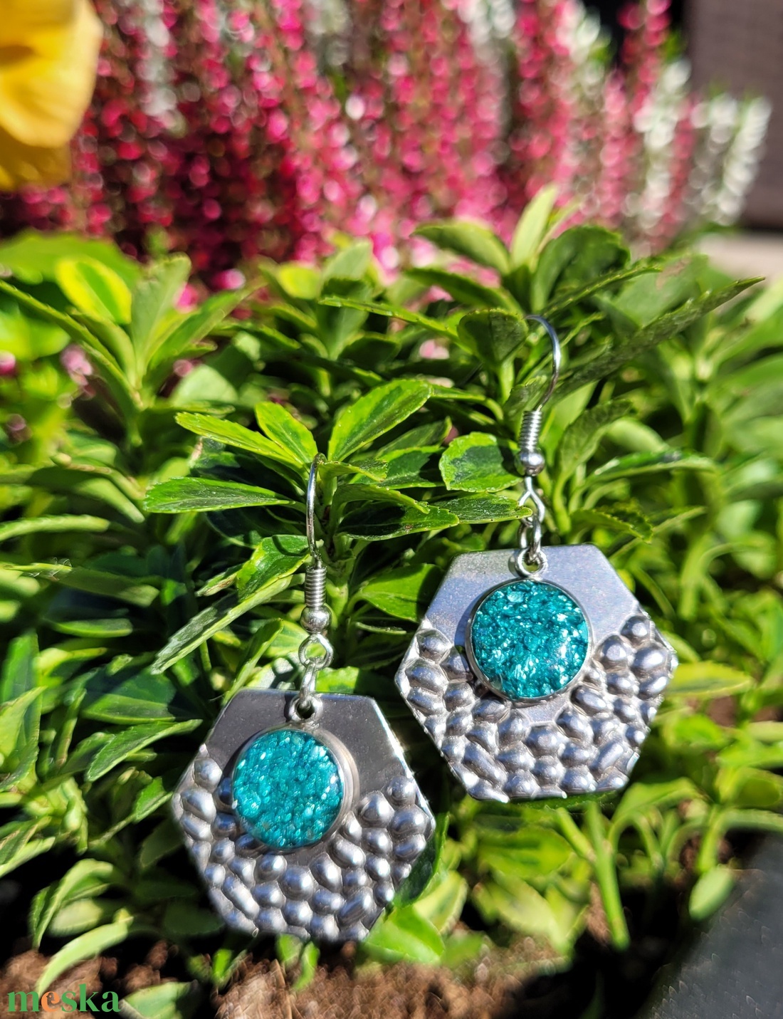 Epoxy fülbevaló - ékszer - fülbevaló - lógó fülbevaló - Meska.hu