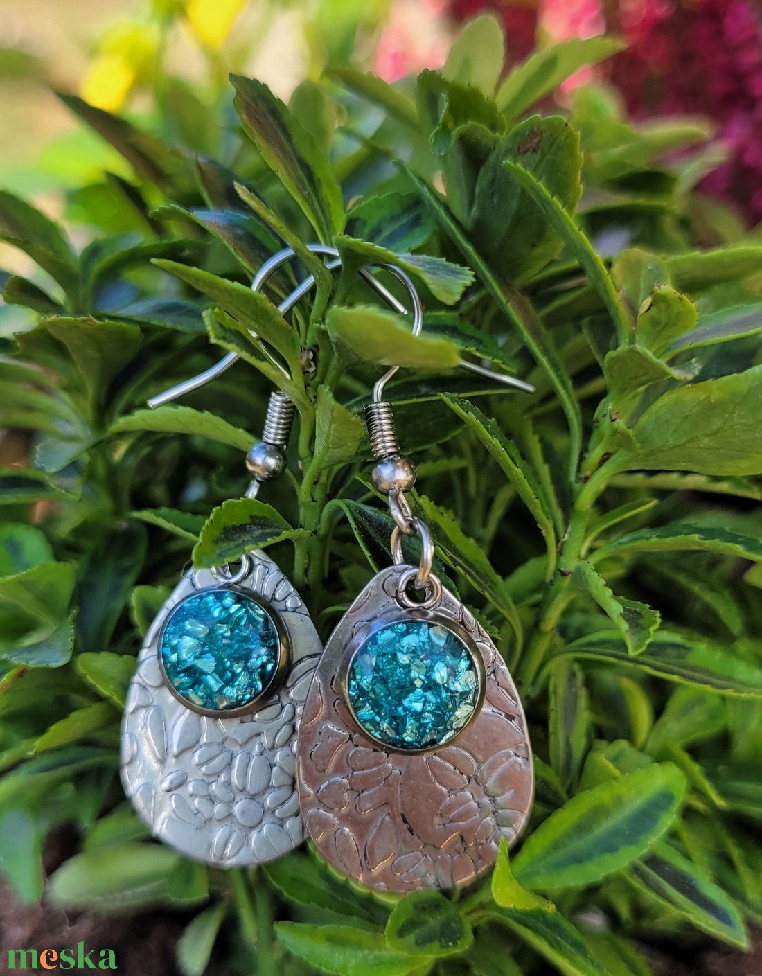 Epoxy fülbevaló - ékszer - fülbevaló - lógó fülbevaló - Meska.hu