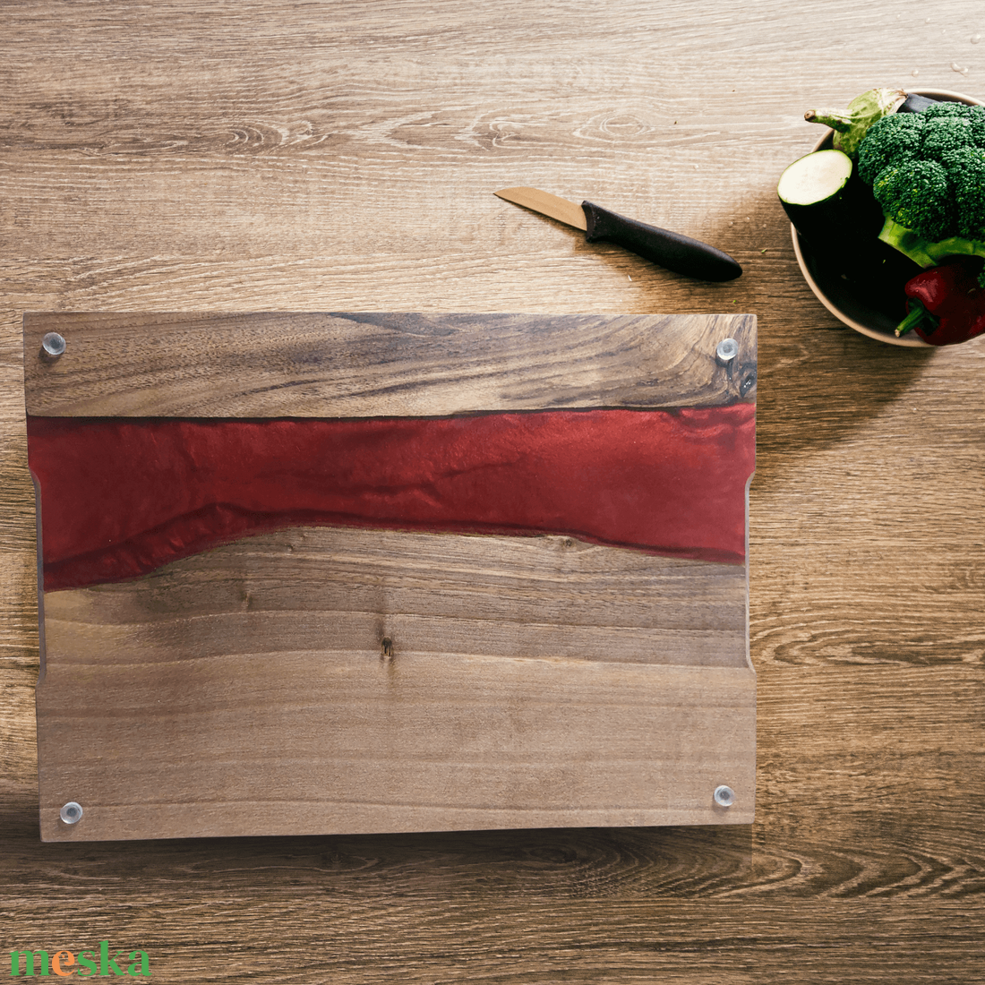 Prémium diófa Vágódeszka/kínáló tálca - piros - otthon & életmód - konyhafelszerelés, tálalás - sütés, főzés - vágódeszka - Meska.hu Prémium diófa Vágódeszka/kínáló tálca - piros - otthon & életmód - konyhafelszerelés, tálalás - sütés, főzés - vágódeszka - Meska.hu