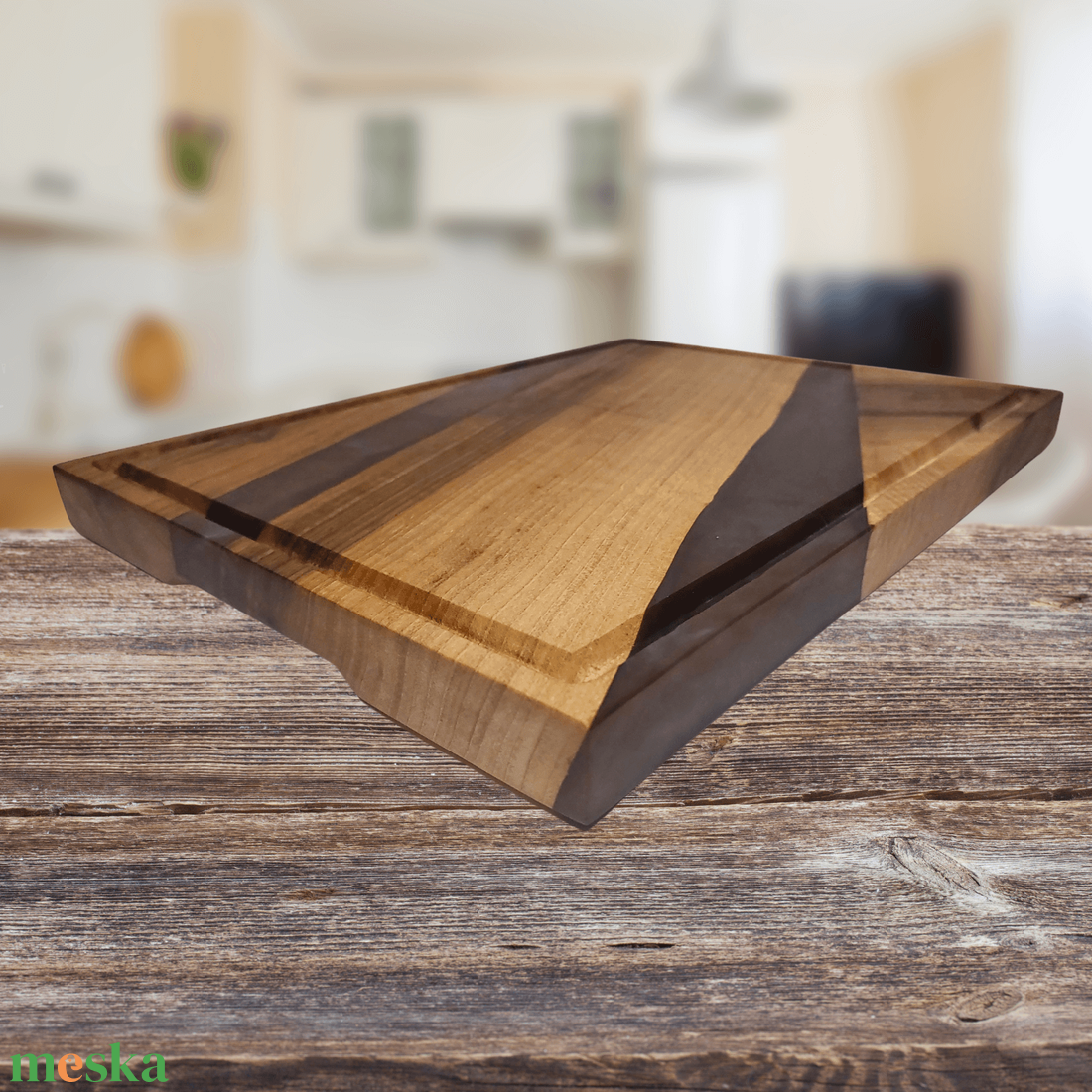Prémium diófa Vágódeszka/kínáló tálca - Színváltós - otthon & életmód - konyhafelszerelés, tálalás - sütés, főzés - vágódeszka - Meska.hu Prémium diófa Vágódeszka/kínáló tálca - Színváltós - otthon & életmód - konyhafelszerelés, tálalás - sütés, főzés - vágódeszka - Meska.hu
