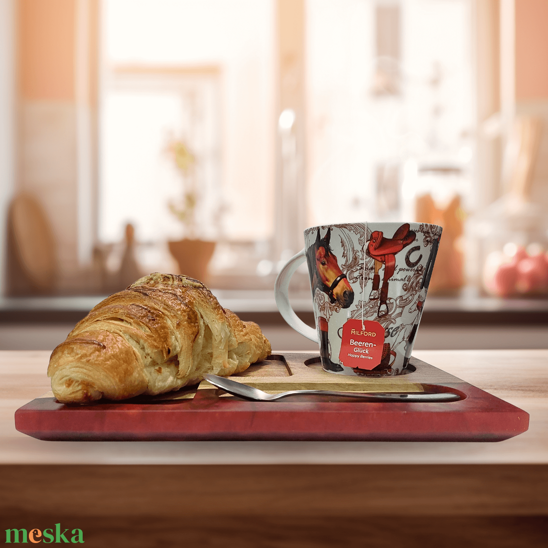 Diófa reggelizőtálca - piros - otthon & életmód - konyhafelszerelés, tálalás - tálalás - tálca - Meska.hu