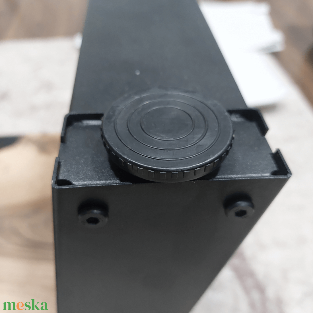 Diófa és epoxi dohányzóasztal - otthon & életmód - bútor - asztal - Meska.hu