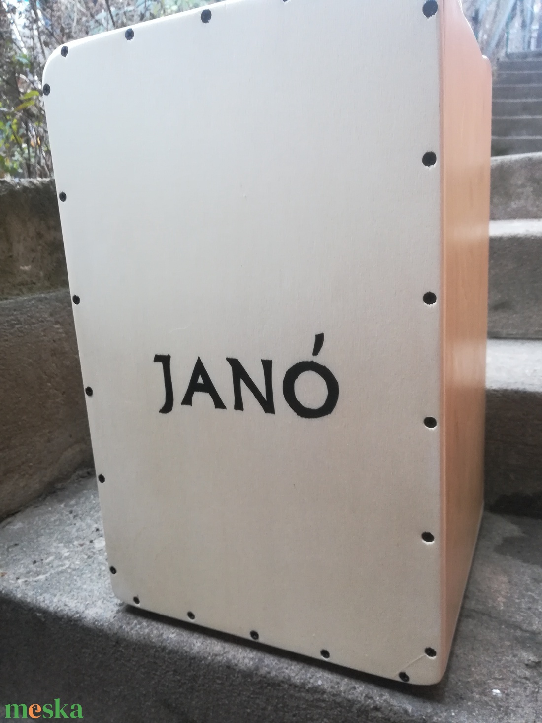Natúr cajon dob, a fa természetessége - ütős hangszer kezdőknek és haladóknak - könyv & zene - hangszer & hangszertok - Meska.hu Natúr cajon dob, a fa természetessége - ütős hangszer kezdőknek és haladóknak - könyv & zene - hangszer & hangszertok - Meska.hu