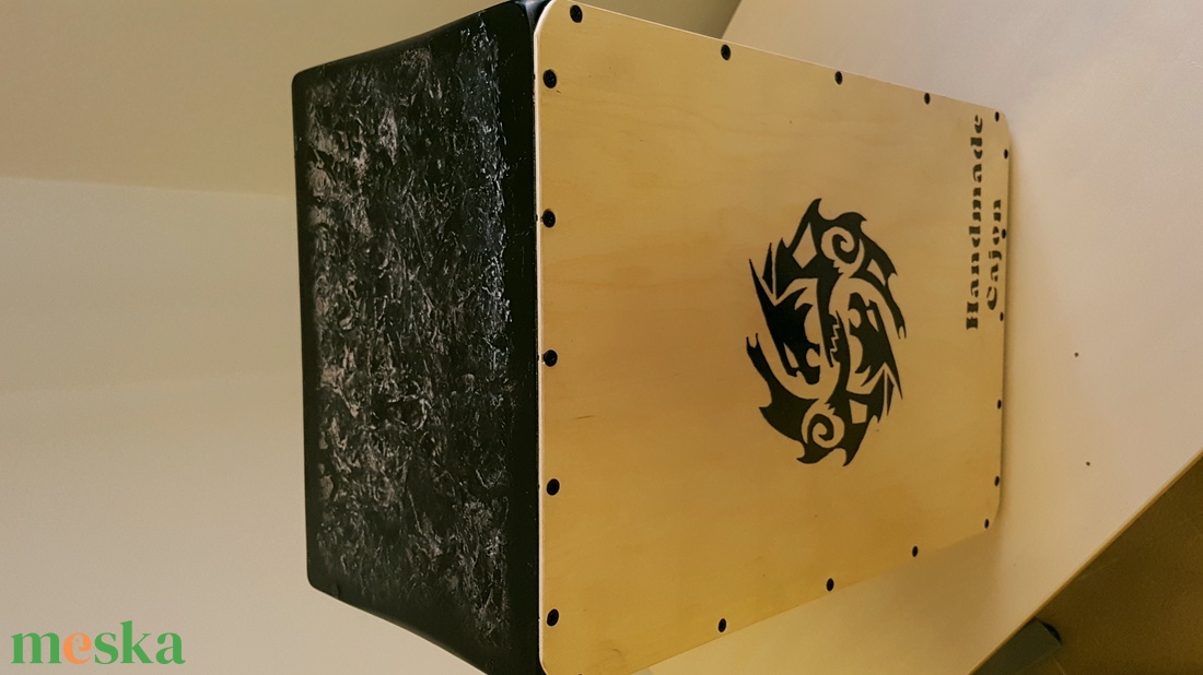 Blackmix Cajon - a legkedveltebb ütős hangszer (Kezdőknek és haladóknak) - könyv & zene - hangszer & hangszertok - Meska.hu Blackmix Cajon - a legkedveltebb ütős hangszer (Kezdőknek és haladóknak) - könyv & zene - hangszer & hangszertok - Meska.hu