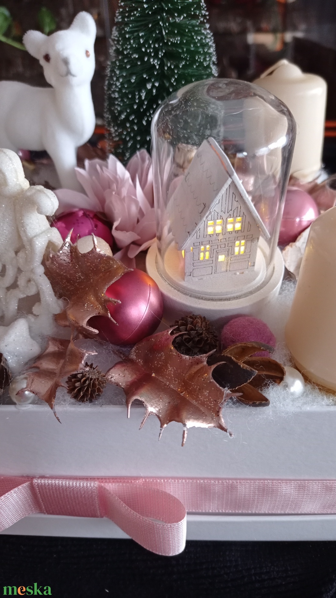 Adventi asztaldísz box led házikóval - púder/rózsaszín/fehér - karácsony - adventi díszek - adventi asztaldísz - Meska.hu Adventi asztaldísz box led házikóval - púder/rózsaszín/fehér - karácsony - adventi díszek - adventi asztaldísz - Meska.hu