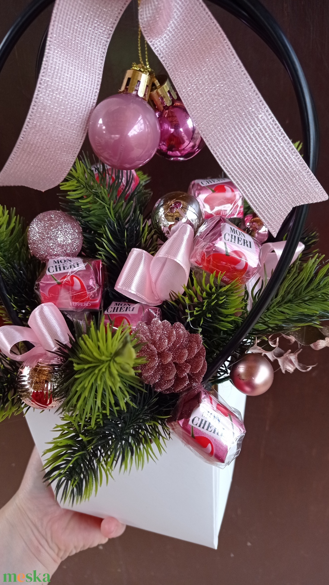 Mon cheri bonbonos dekor táska karácsonyi ajándék  - karácsony - karácsonyi lakásdekoráció - karácsonyi lakásdíszek - Meska.hu