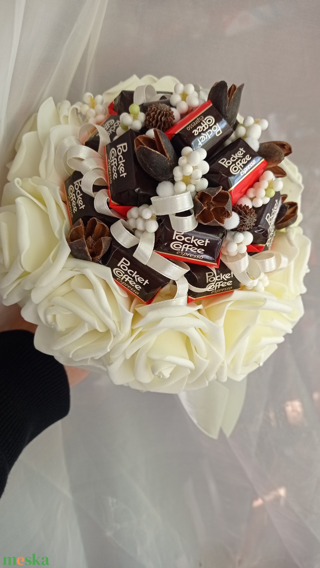 Pocket Coffee bonbon csokor habrózsa édesség csokor férfiaknak ballagás szülinap anyák napja nőnap óvónéni  - otthon & életmód - virágdekoráció - virágok - virágcsokor - Meska.hu