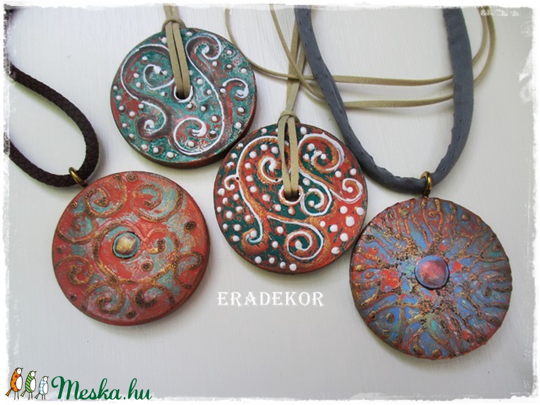 Arany pókhálós boho nyaklánc - ékszer - nyaklánc - medálos nyaklánc - Meska.hu Arany pókhálós boho nyaklánc - ékszer - nyaklánc - medálos nyaklánc - Meska.hu