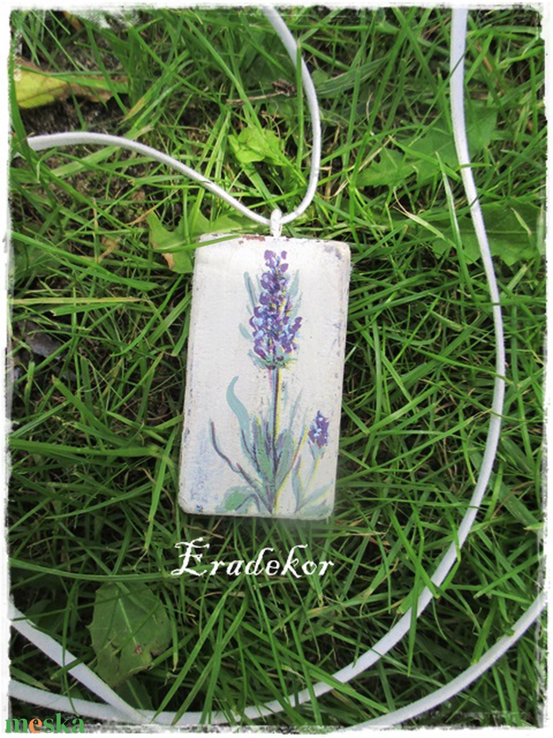 Romantikus levendulás nyaklánc - ékszer - nyaklánc - medál - Meska.hu