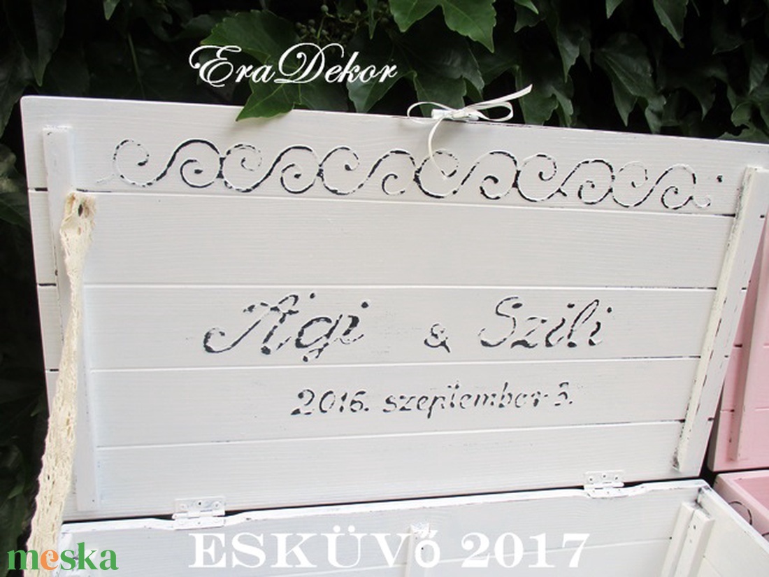 Romantikus vintage láda - esküvő - emlék & ajándék - nászajándék - esküvői láda - Meska.hu
