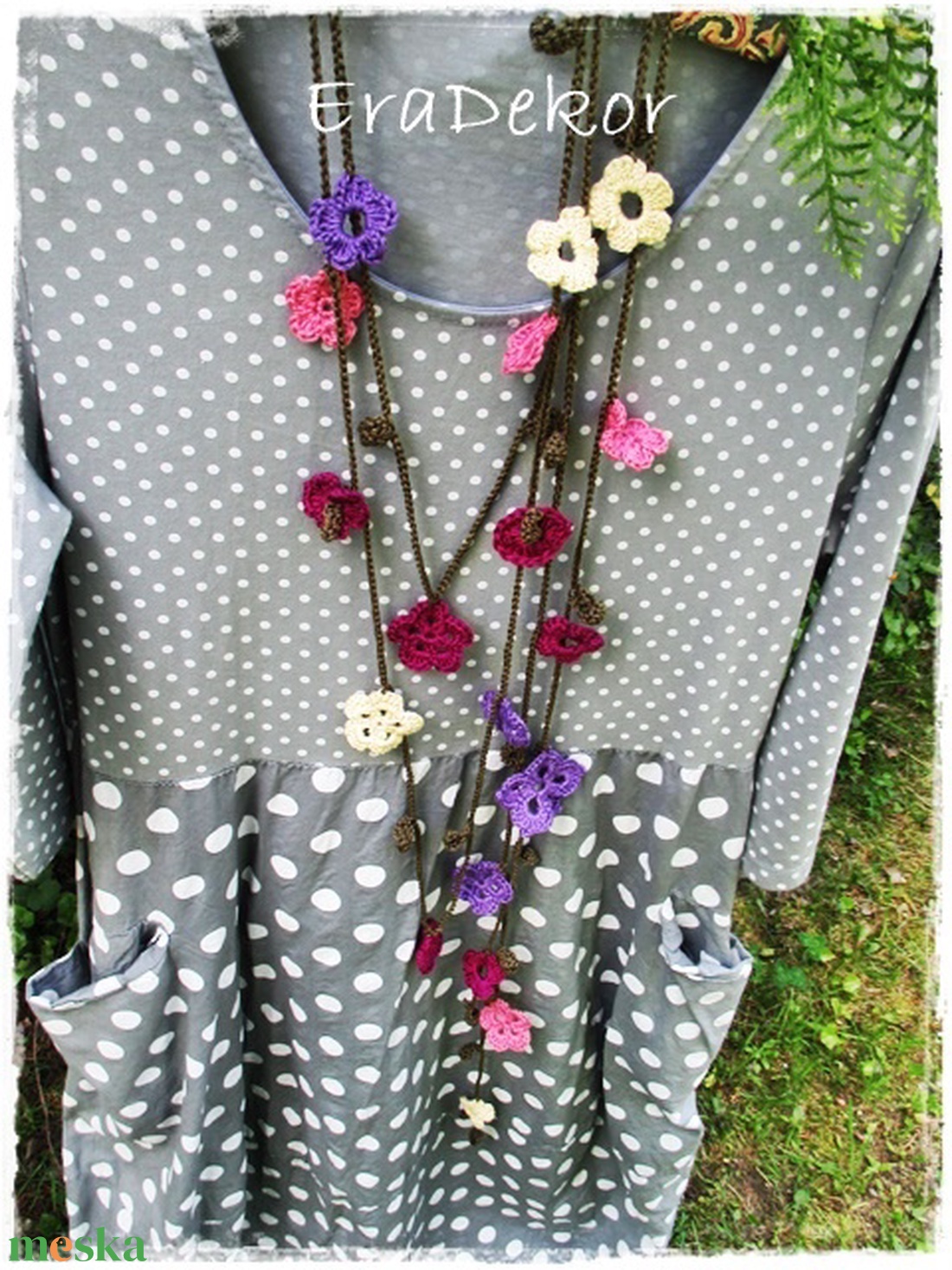 Virágos nyári rét a ruhádon nyaklánc - ékszer - nyaklánc - hosszú nyaklánc - Meska.hu