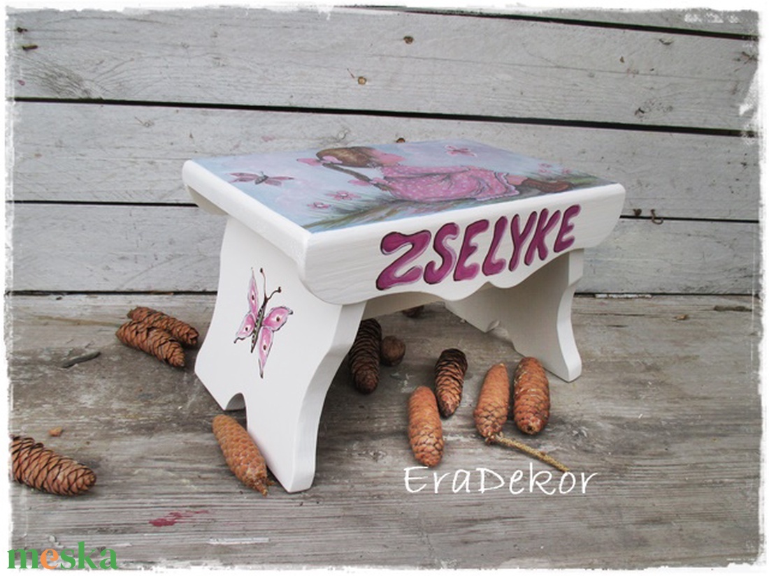 A rózsaszín ruhás kislány meséje, sámlik kislányoknak  - otthon & életmód - babaszoba, gyerekszoba - gyerek szék, sámli - Meska.hu