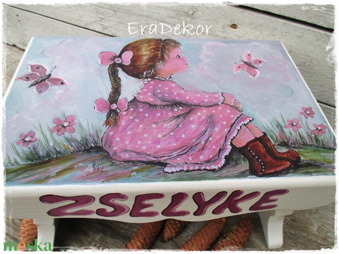 Névre szóló mesés sámli kislányok - játék & sport - keresztelőajándékok - Meska.hu Névre szóló mesés sámli kislányok - játék & sport - keresztelőajándékok - Meska.hu