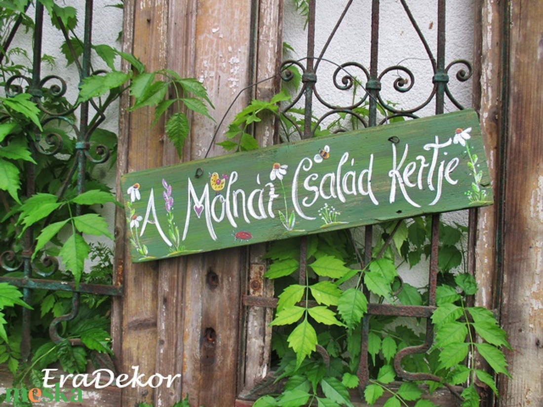 Virágos, kerti felirat, fatábla - otthon & életmód - ház & kert - isten hozott tábla - Meska.hu
