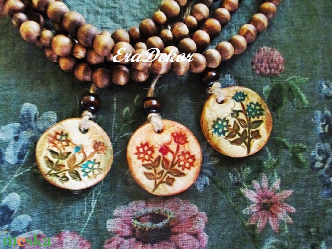 2 oldalas Virág nyakláncok 3db - ékszer - nyaklánc - medálos nyaklánc - Meska.hu