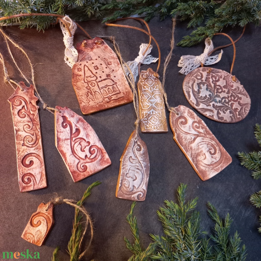 Rusztikus házak karácsonyfadíszek 8 db/szett - karácsony - karácsonyi lakásdekoráció - karácsonyfadíszek - Meska.hu