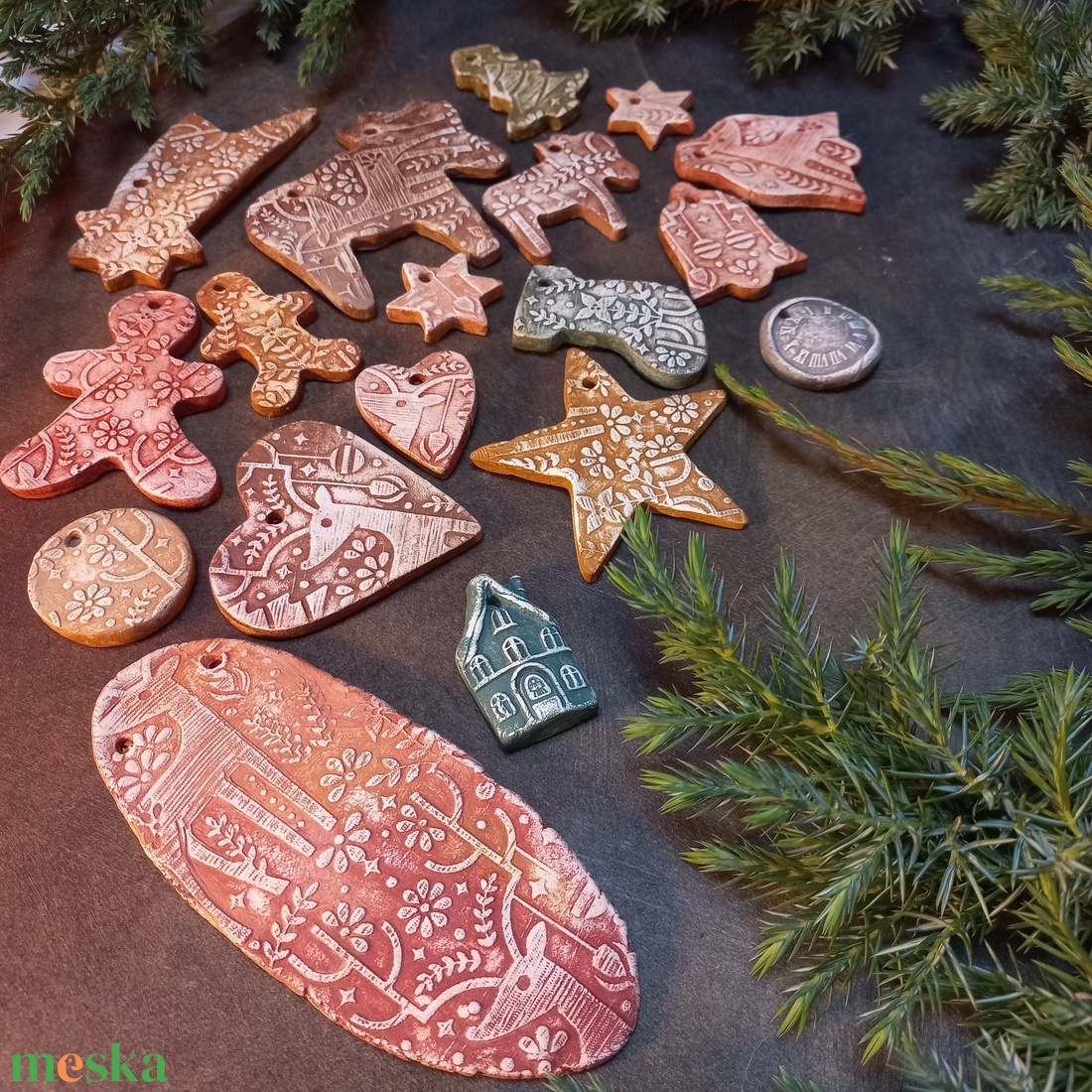 Tradicionális rusztikus karácsonyfadíszek 18 db/szett - karácsony - karácsonyi lakásdekoráció - karácsonyfadíszek - Meska.hu