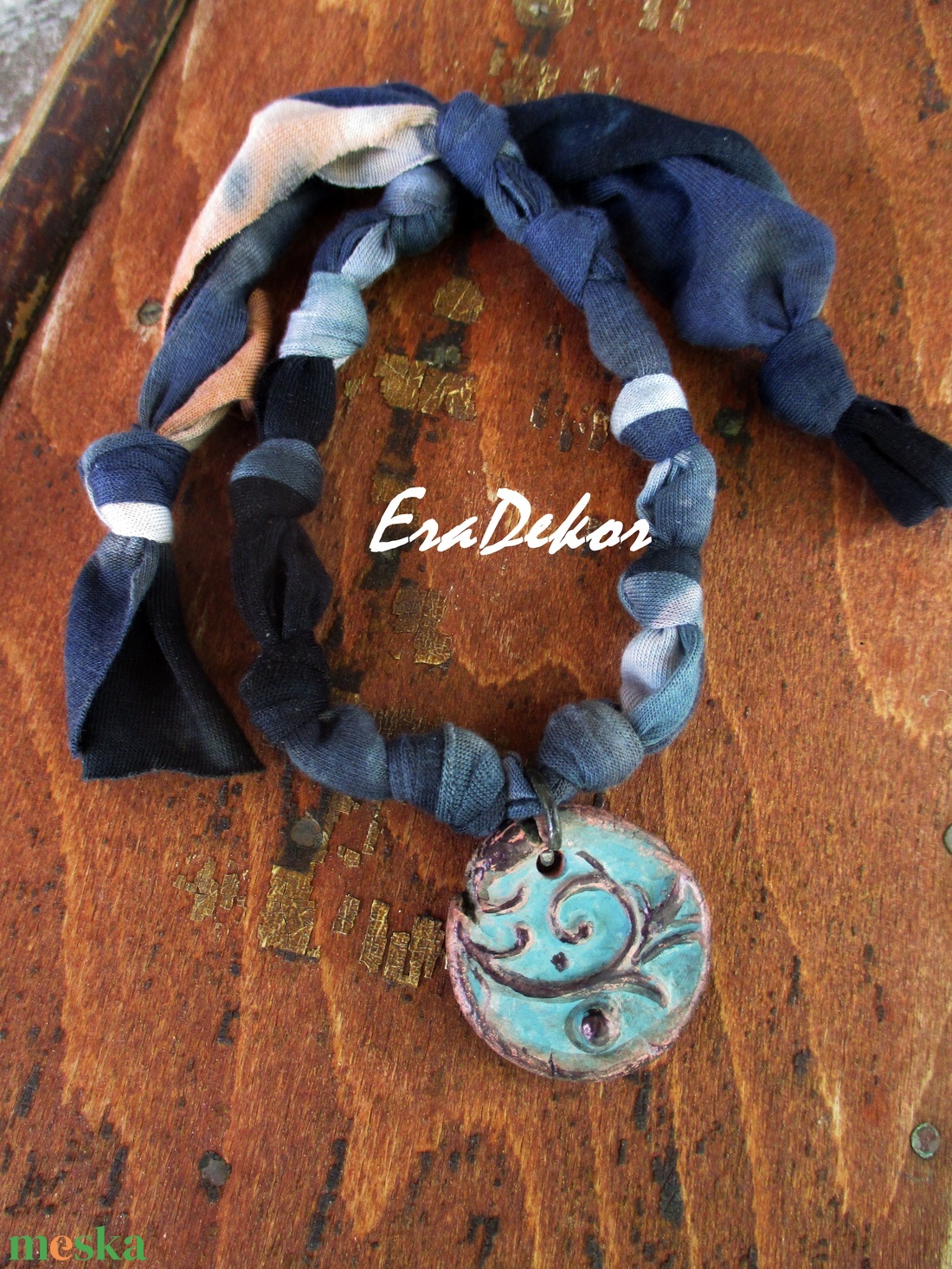 Türkiz csiga nyaklánc - ékszer - nyaklánc - hosszú nyaklánc - Meska.hu