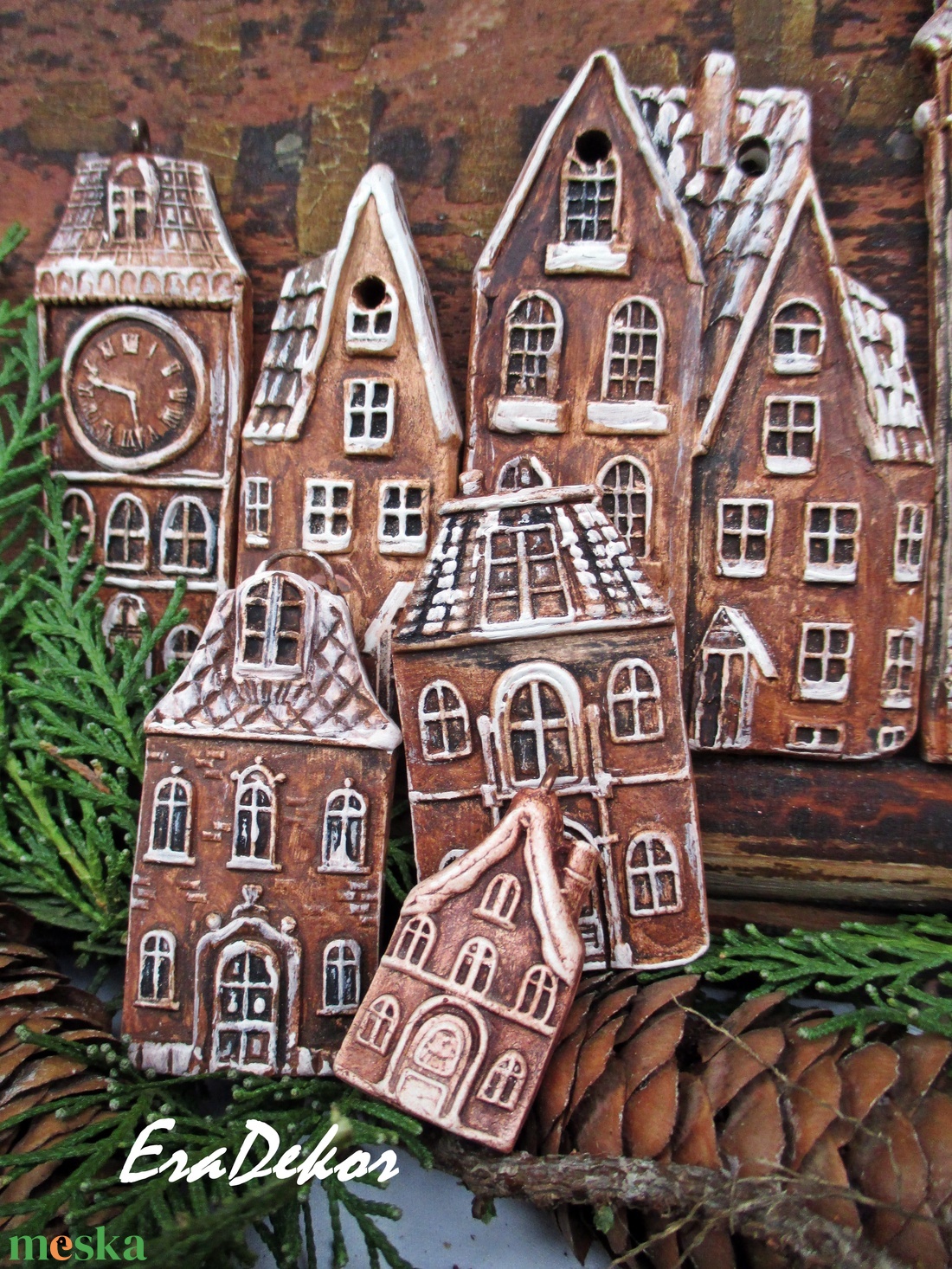 Vintage  karácsonyi házak 6db karácsonyfadísz - karácsony - karácsonyi lakásdekoráció - karácsonyfadíszek - Meska.hu