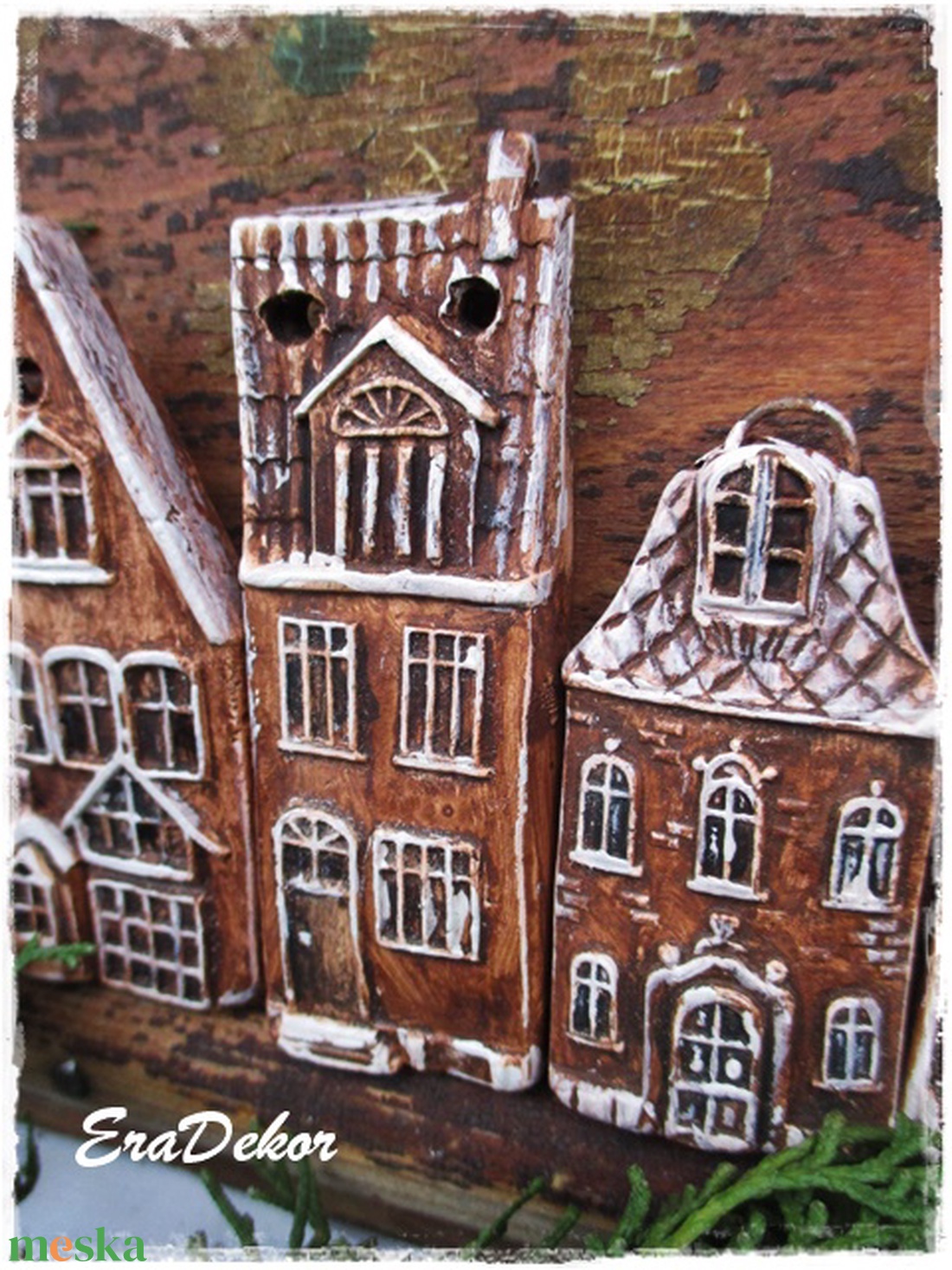 Vintage  karácsonyi házak 1db karácsonyfadísz - karácsony - karácsonyi lakásdekoráció - karácsonyfadíszek - Meska.hu