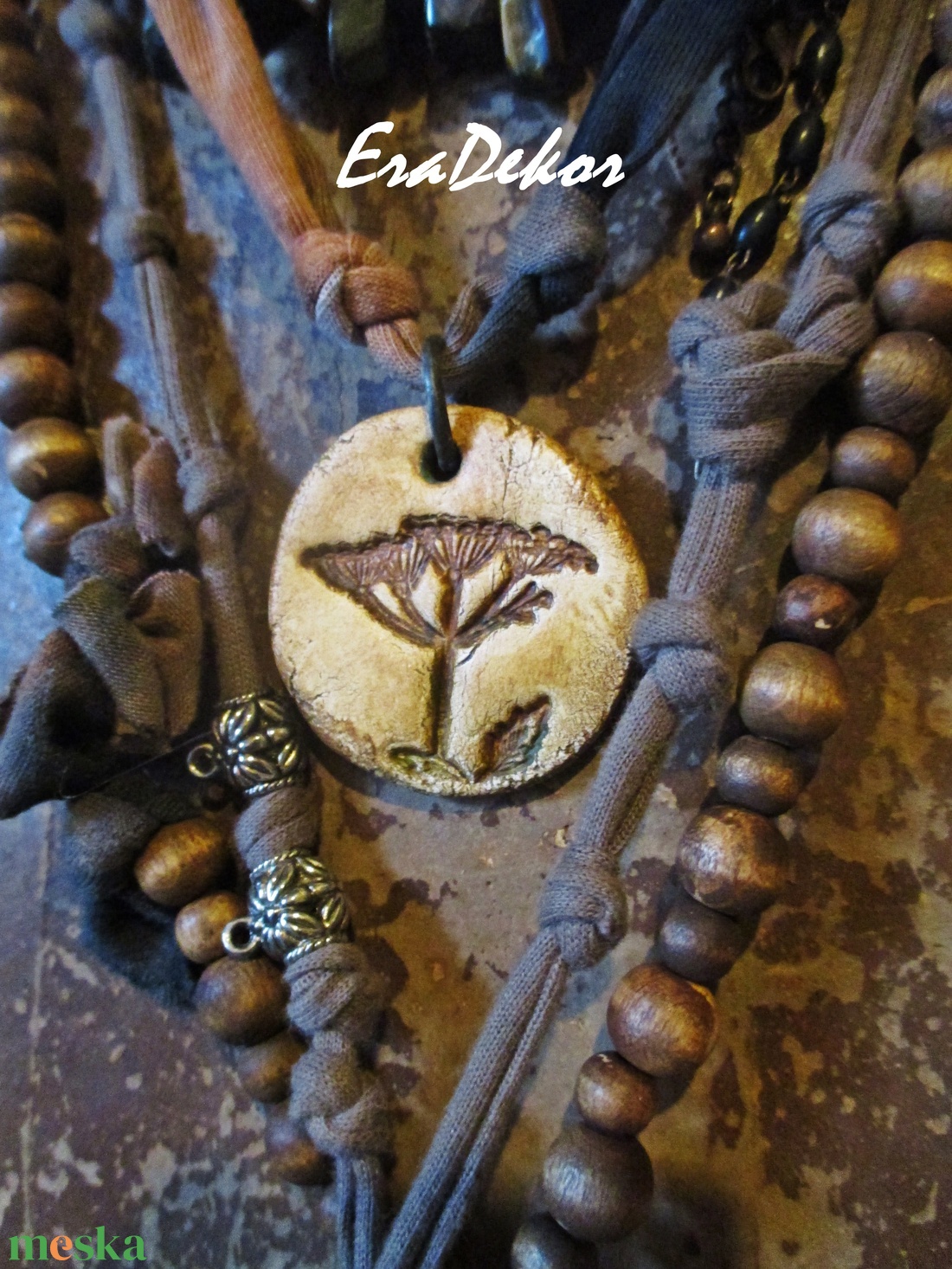 Egyedi, natúr  virágnyaklánc - ékszer - nyaklánc - hosszú nyaklánc - Meska.hu