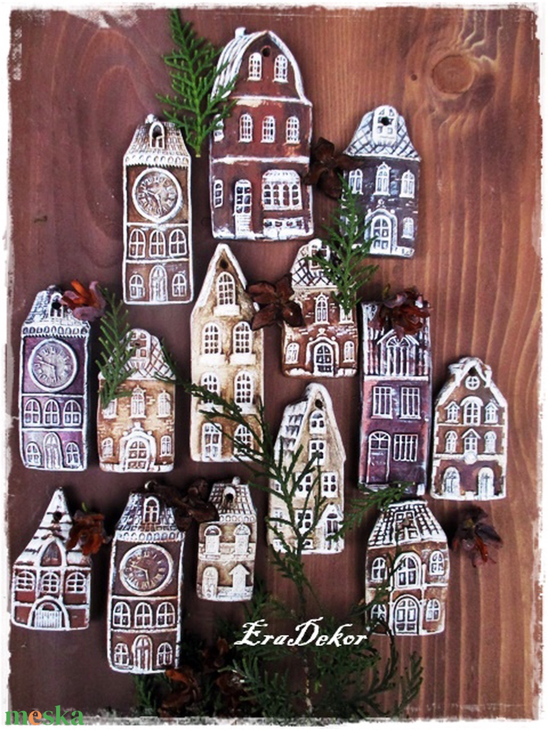 Rusztikus házak karácsonyfadíszek 16 db/szett - karácsony - karácsonyi lakásdekoráció - karácsonyfadíszek - Meska.hu