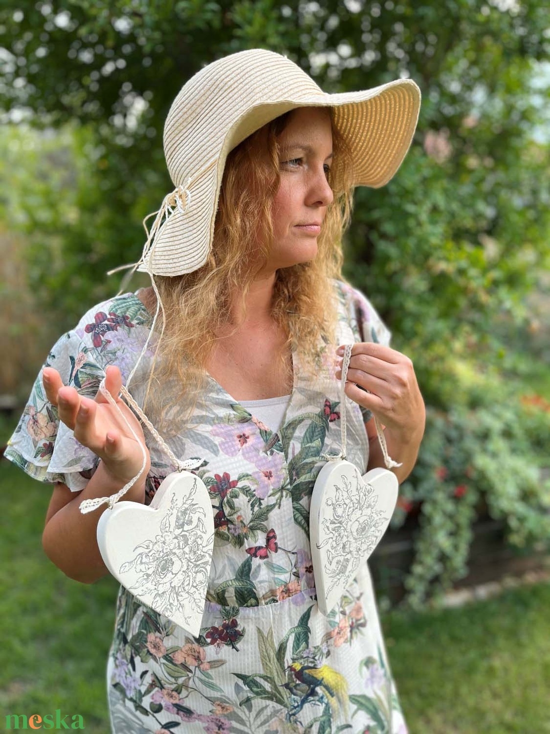 Nagy méretű, szív küldi szívnek szívesen - otthon & életmód - dekoráció - ajtó- és ablak dekoráció - ablakdísz - Meska.hu