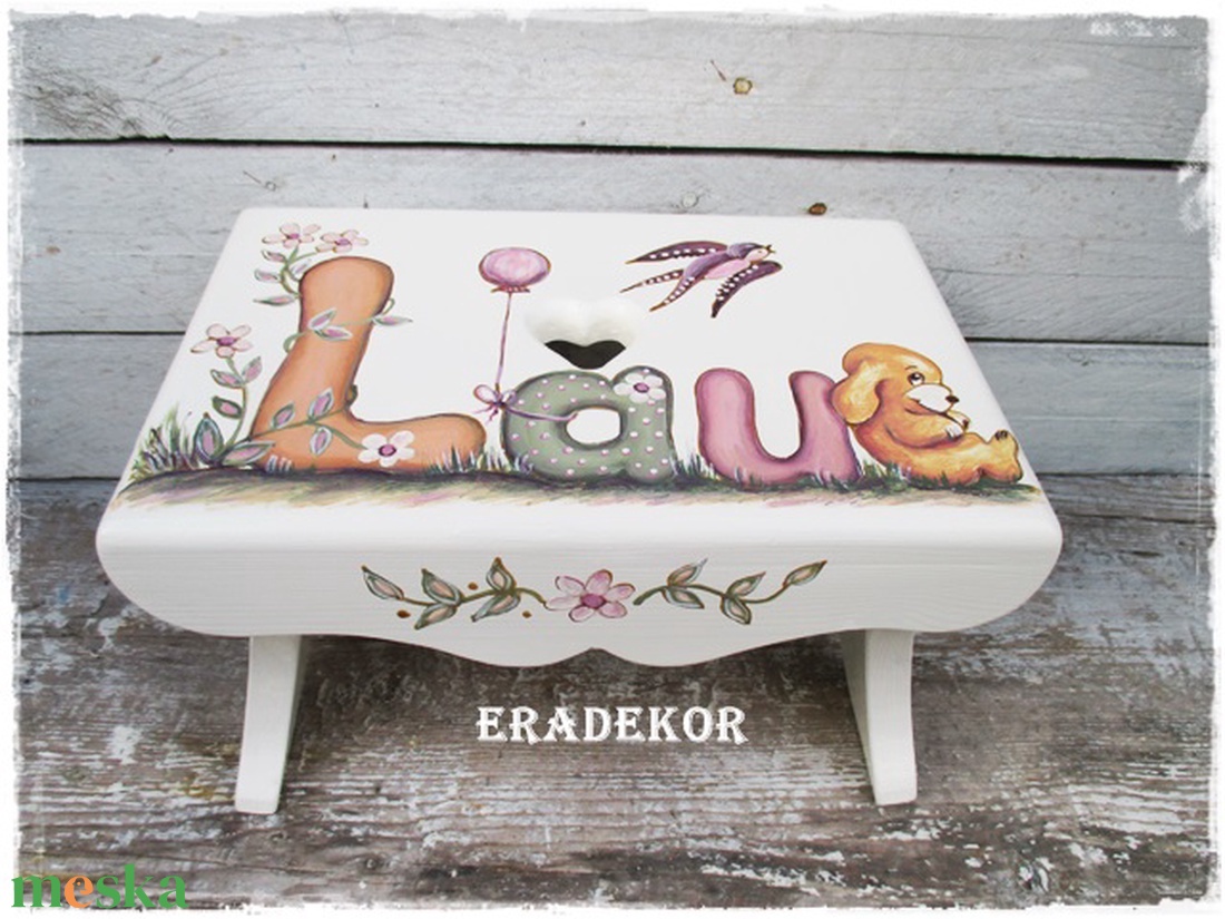 Festett sámli, ajándék kislánynak keresztelőre - otthon & életmód - bútor - szék & fotel - Meska.hu