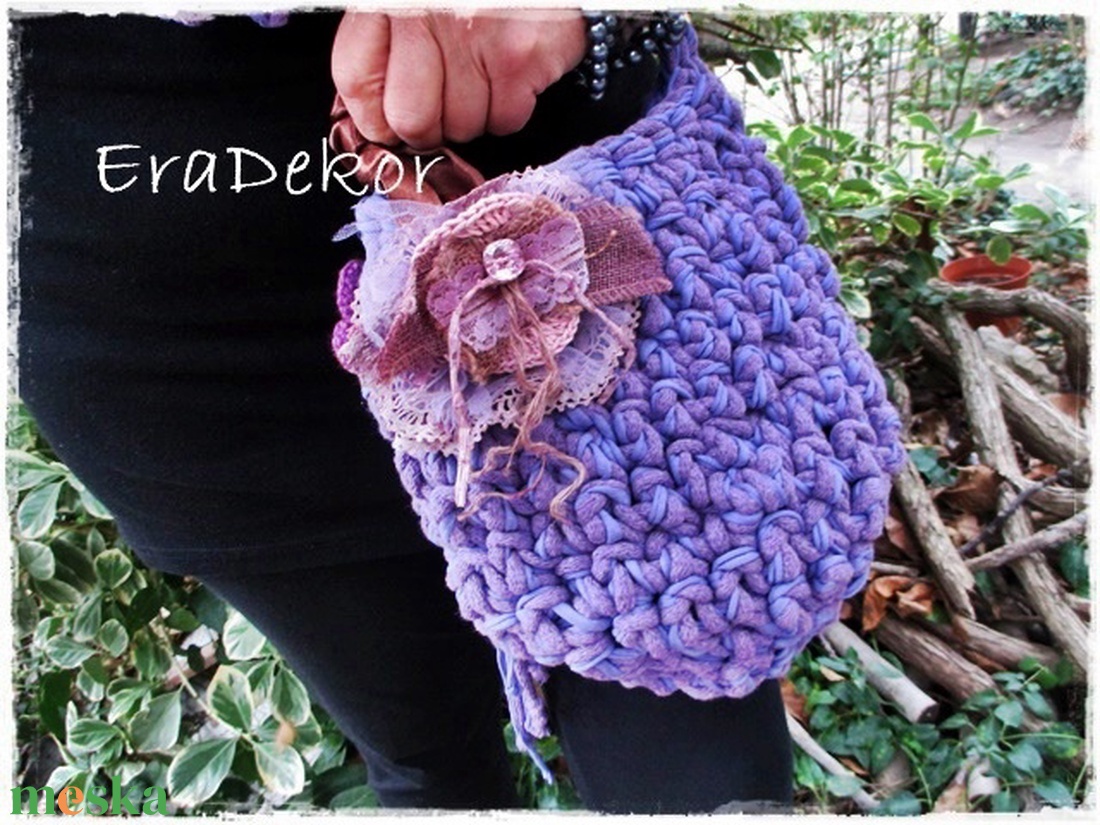 Virágos lila mánia - táska & tok - kézitáska & válltáska - kézitáska - Meska.hu