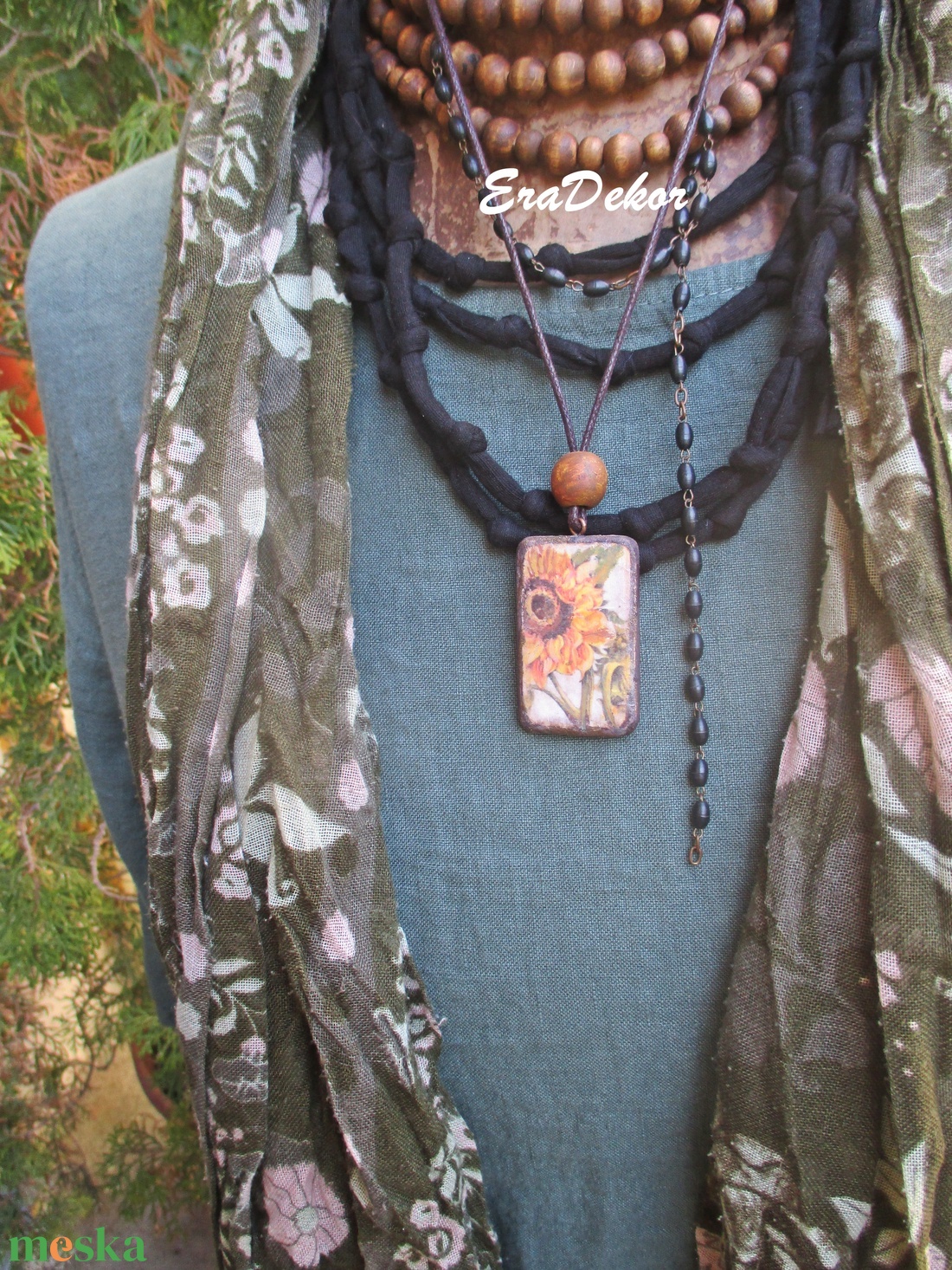 Napraforgó nyaklánc - ékszer - nyaklánc - medálos nyaklánc - Meska.hu