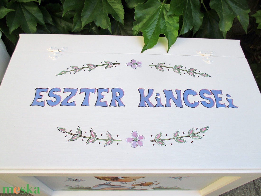 Névre szóló játéktároló láda  kislányoknak keresztelőre szülinapra - baba - mama - keresztelő kellékek - keresztelőajándékok - Meska.hu
