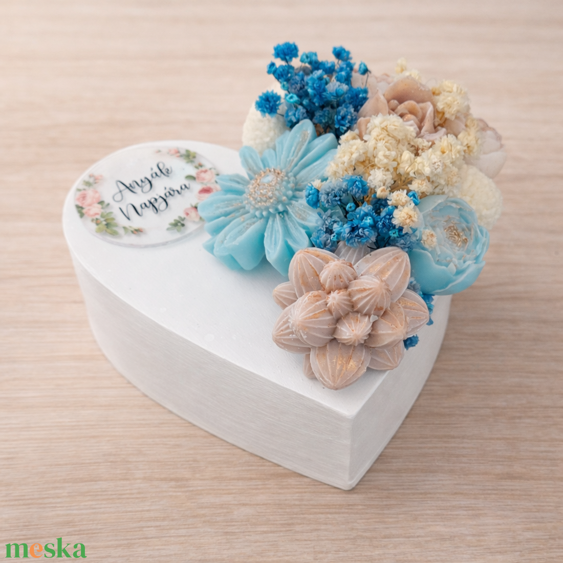 Anyák Napi szójaviaszos szívkollekció - otthon & életmód - dekoráció - asztal és polc dekoráció - asztaldísz - Meska.hu