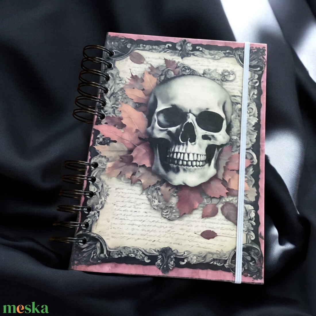 Skull füzet - otthon & életmód - papír, írószer - jegyzetfüzet & napló - Meska.hu Skull füzet - otthon & életmód - papír, írószer - jegyzetfüzet & napló - Meska.hu