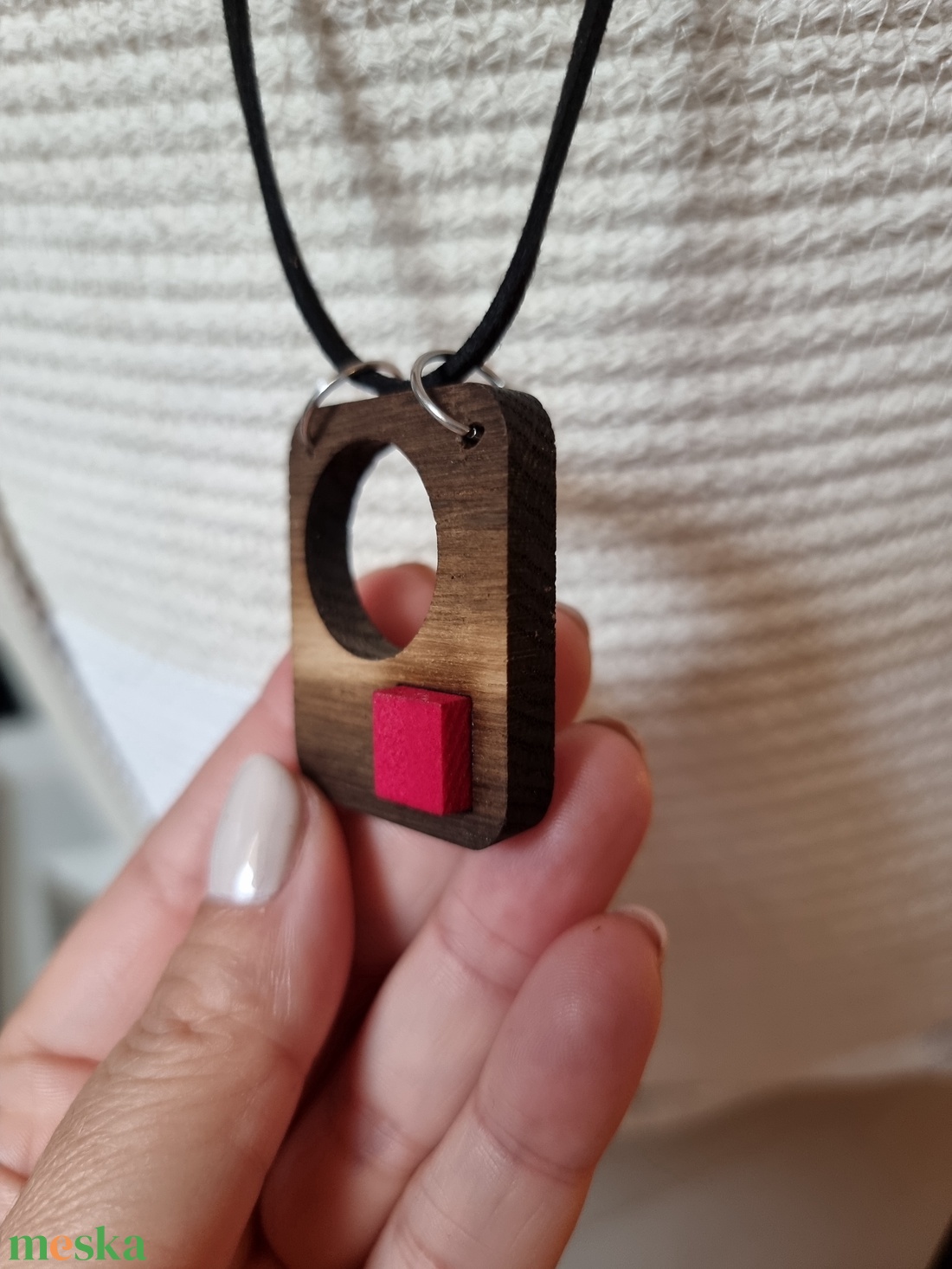 Irizáló fa nyaklánc  - ékszer - nyaklánc - medálos nyaklánc - Meska.hu
