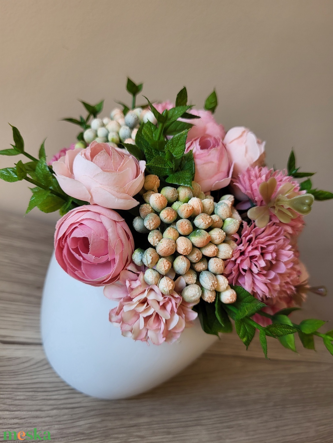 Selyemvirág kaspó - otthon & életmód - dekoráció - asztal és polc dekoráció - asztaldísz - Meska.hu