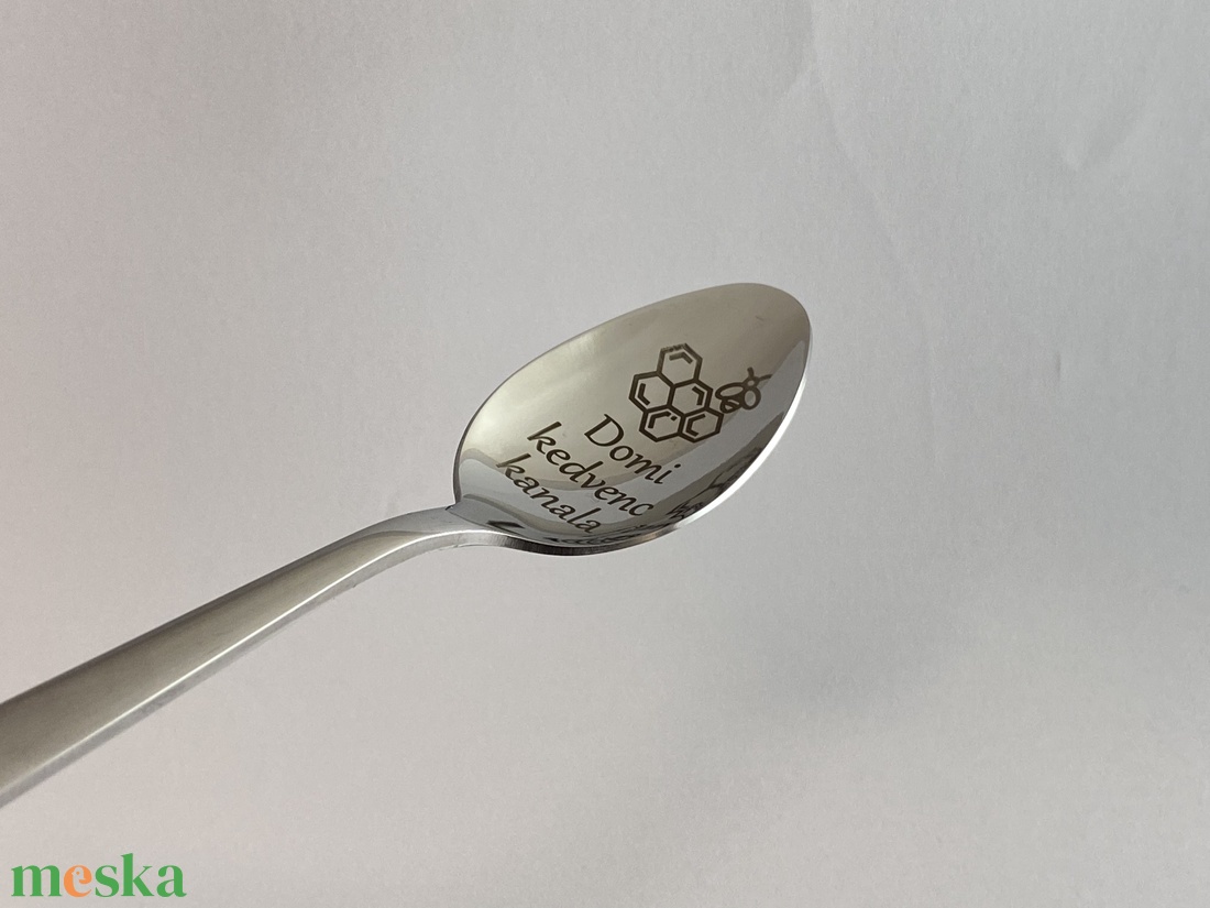 Egyedi gravírozott teáskanál - otthon & életmód - konyhafelszerelés, tálalás - tálalás - kanál & villa - Meska.hu