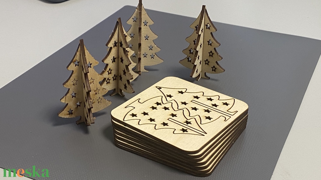 Összerakható karácsonyfa - karácsony - karácsonyi lakásdekoráció - karácsonyfadíszek - Meska.hu