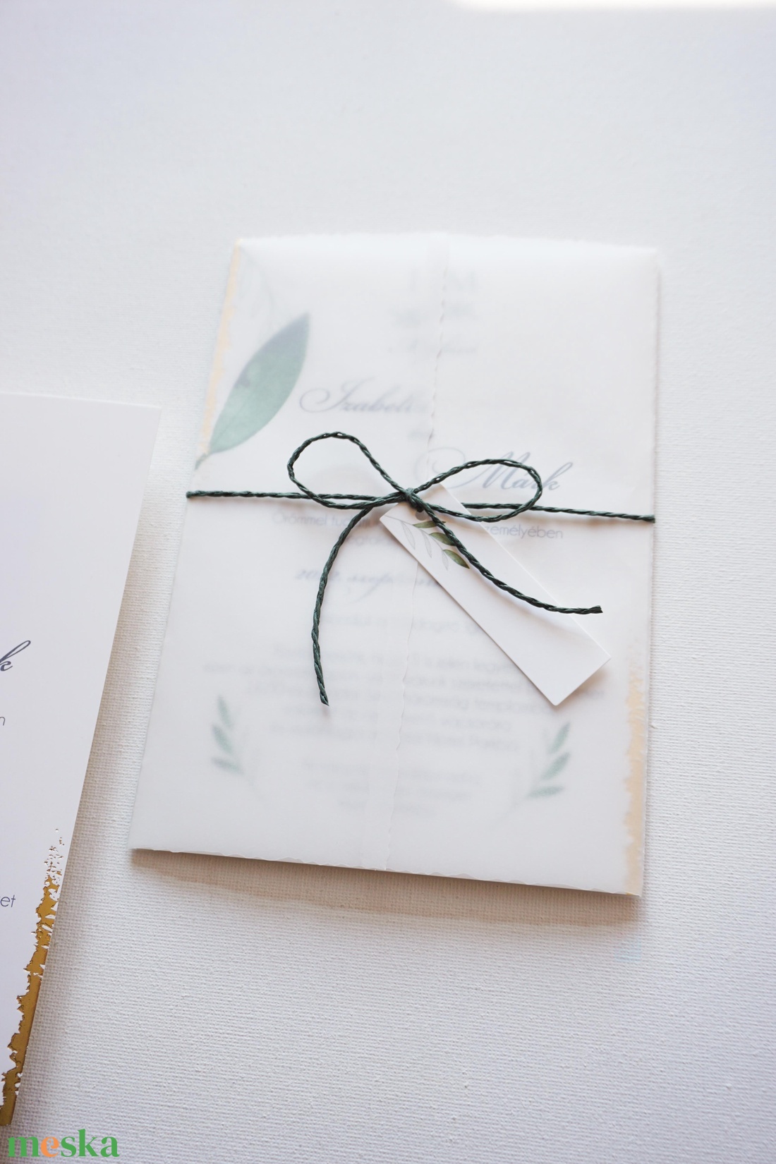 Pausz borítós greenery esküvői meghívó, részben aranyozott szegély,leveles, méreg zöld fonal - esküvő - meghívó & kártya - meghívó - Meska.hu