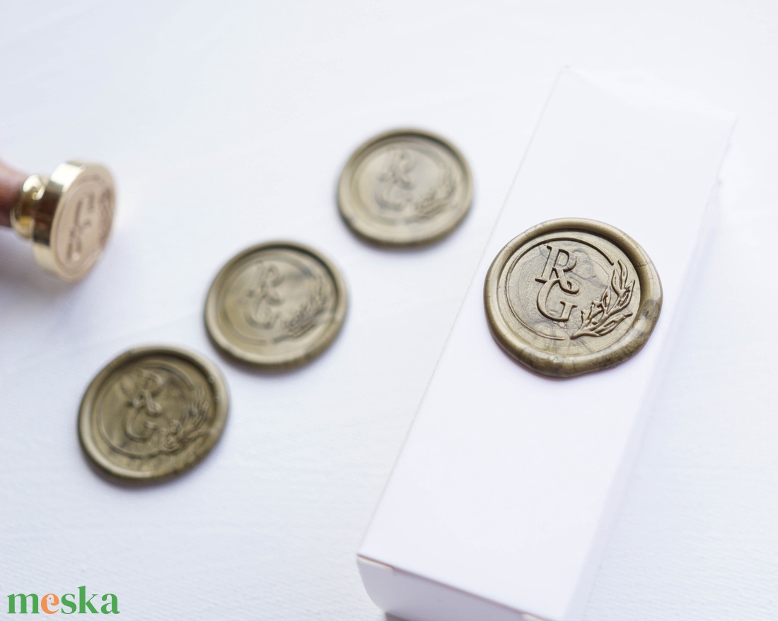 Monogramos pecsétnyomó, Egyedi pecsétnyomó, Leveles pecsétnyomó, egyedi pecsét - esküvő - meghívó & kártya - meghívó - Meska.hu